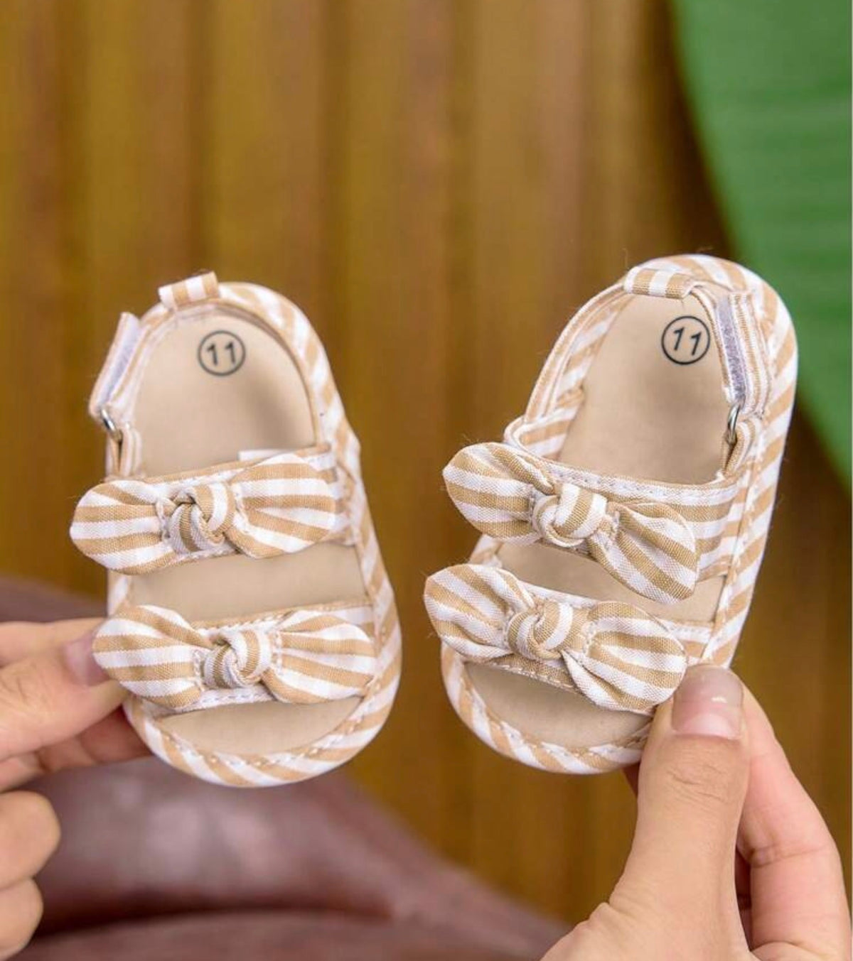 Bow Knot Hook And Loop Plaid Flat Shoes