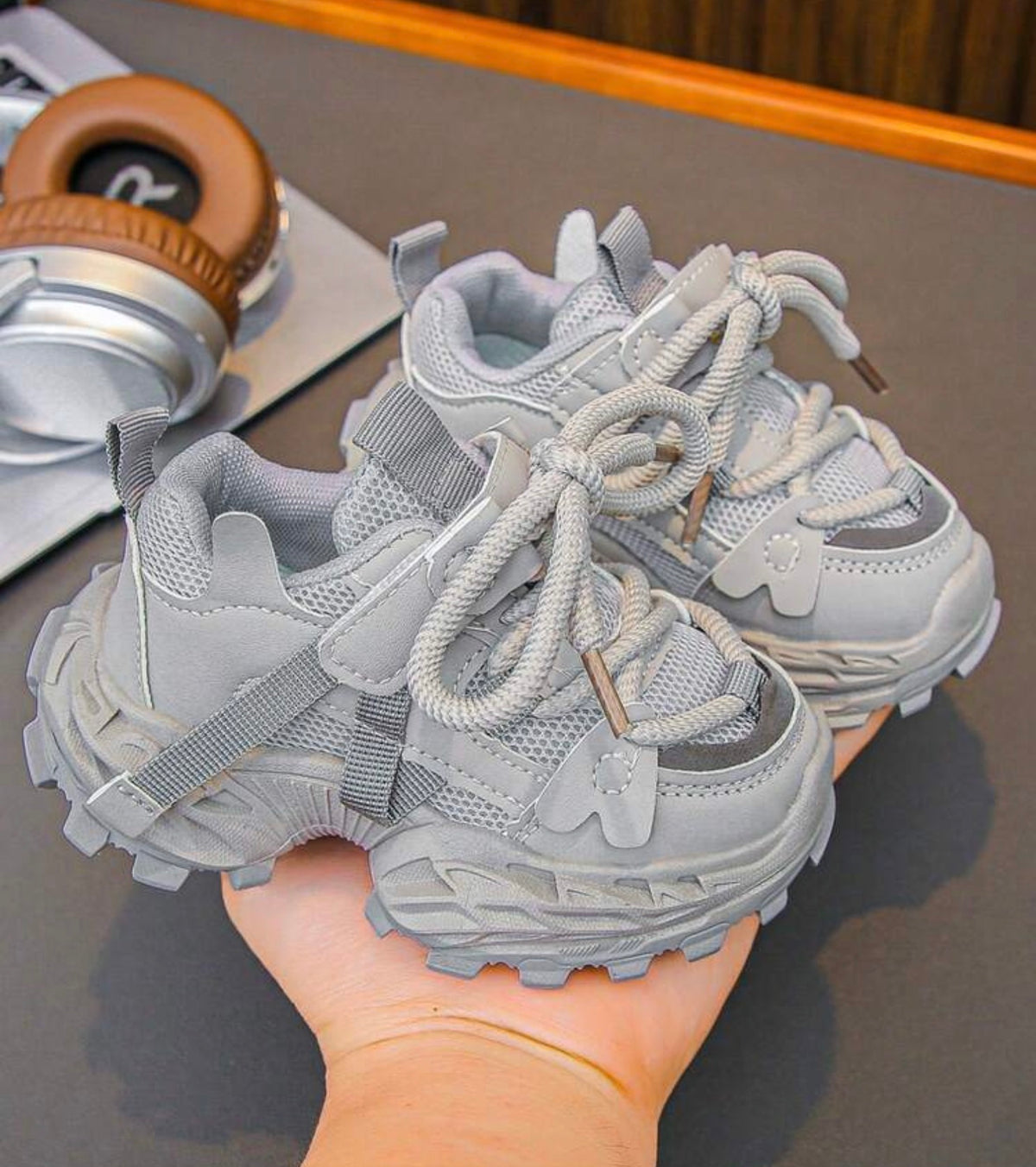 Thick-Sole Chunky Sneakers Breathable Mesh Upper, Soft Non-Slip
