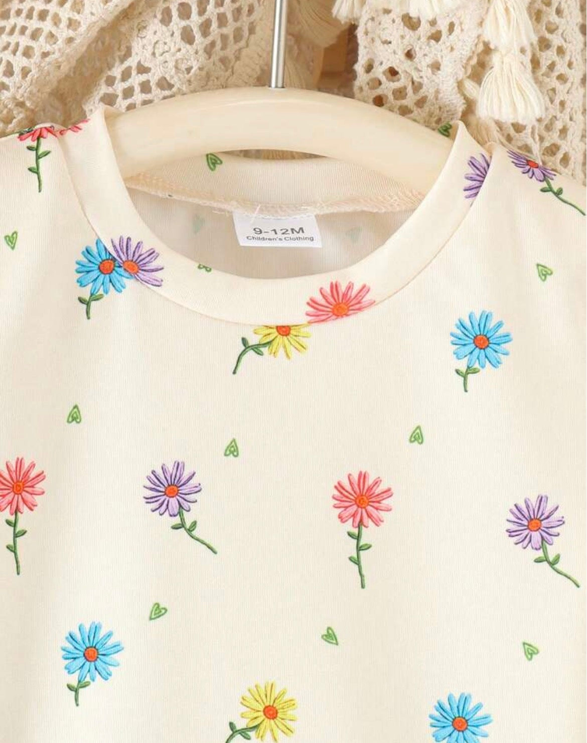 2pcs Round Neck Short Sleeve T-Shirt Paired With 3D Embroidered Flower Denim Look Straight Leg Pants