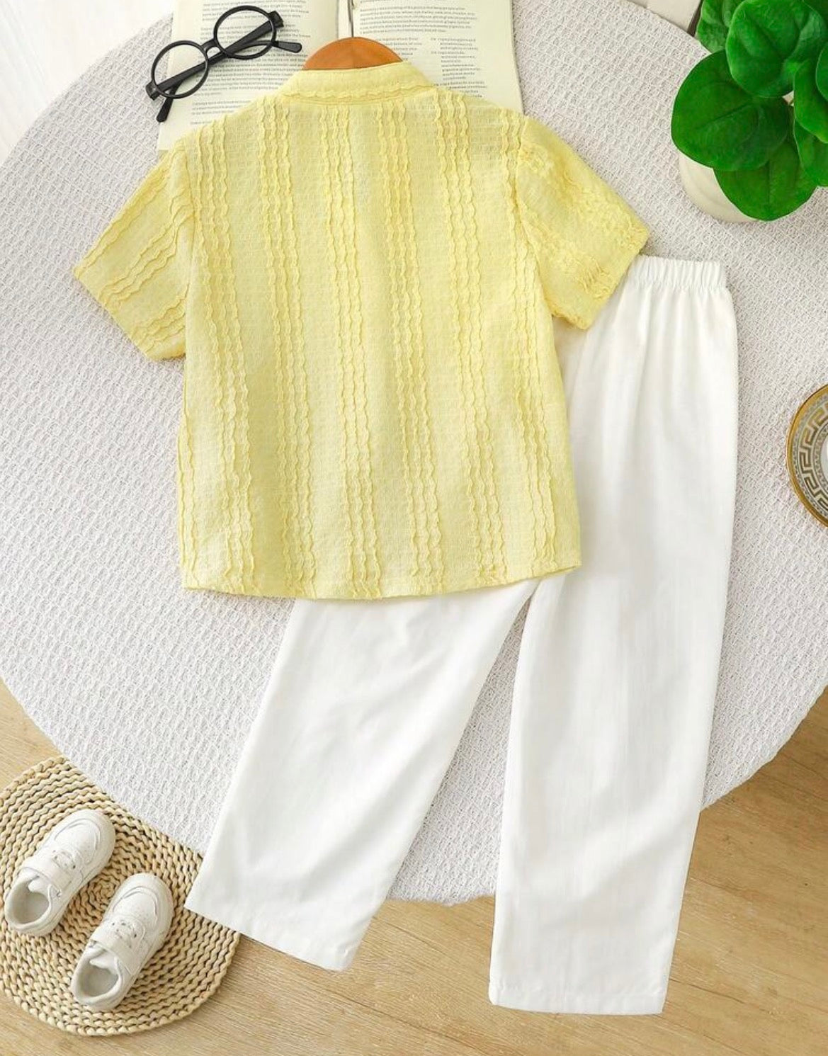 Chinese Collar Short Sleeve Outfit & Yellow Textured Shirt & Straight Leg Pants
