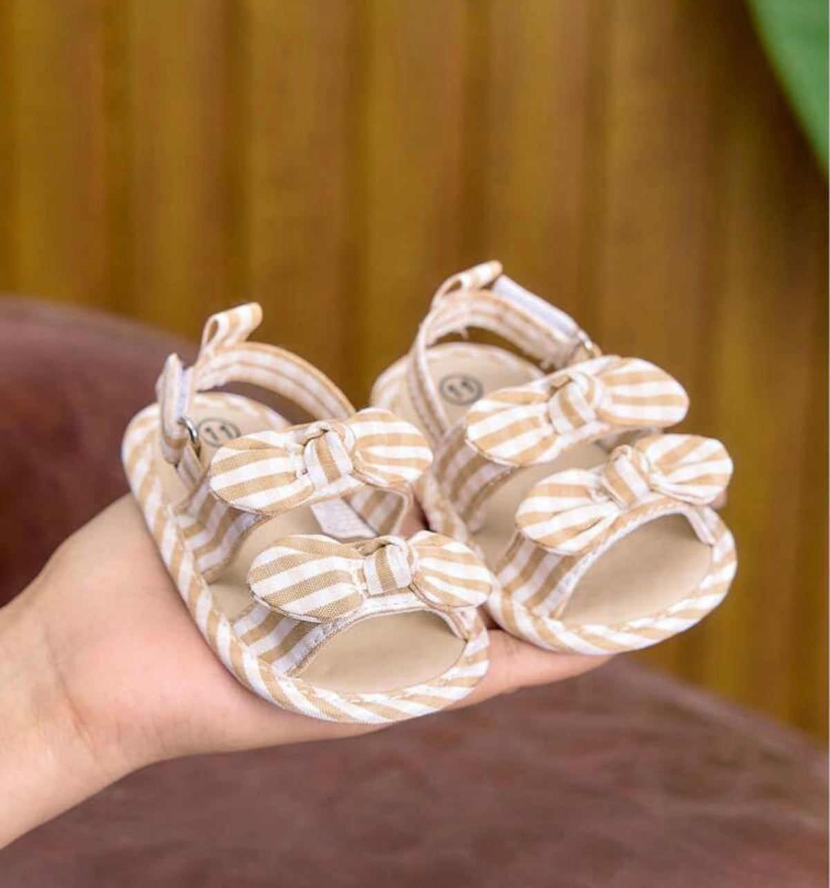Bow Knot Hook And Loop Plaid Flat Shoes