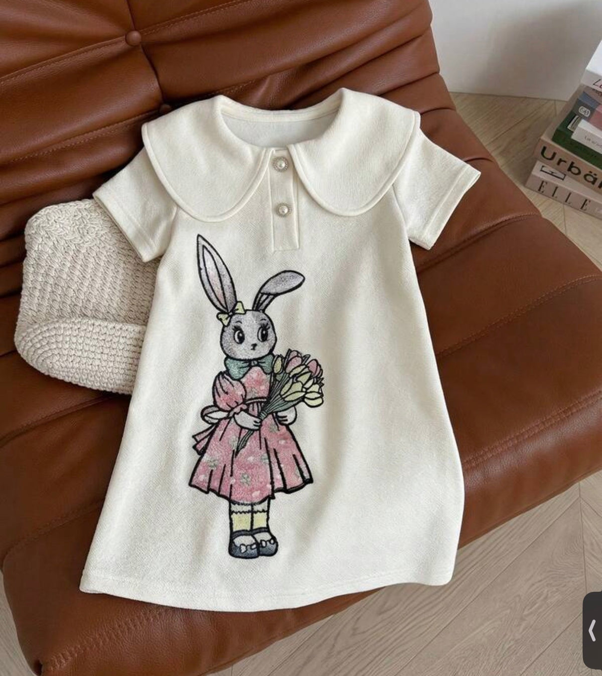 Rabbit Holding Flower Pattern Lapel Short Sleeve Sweet A-Line Fitted