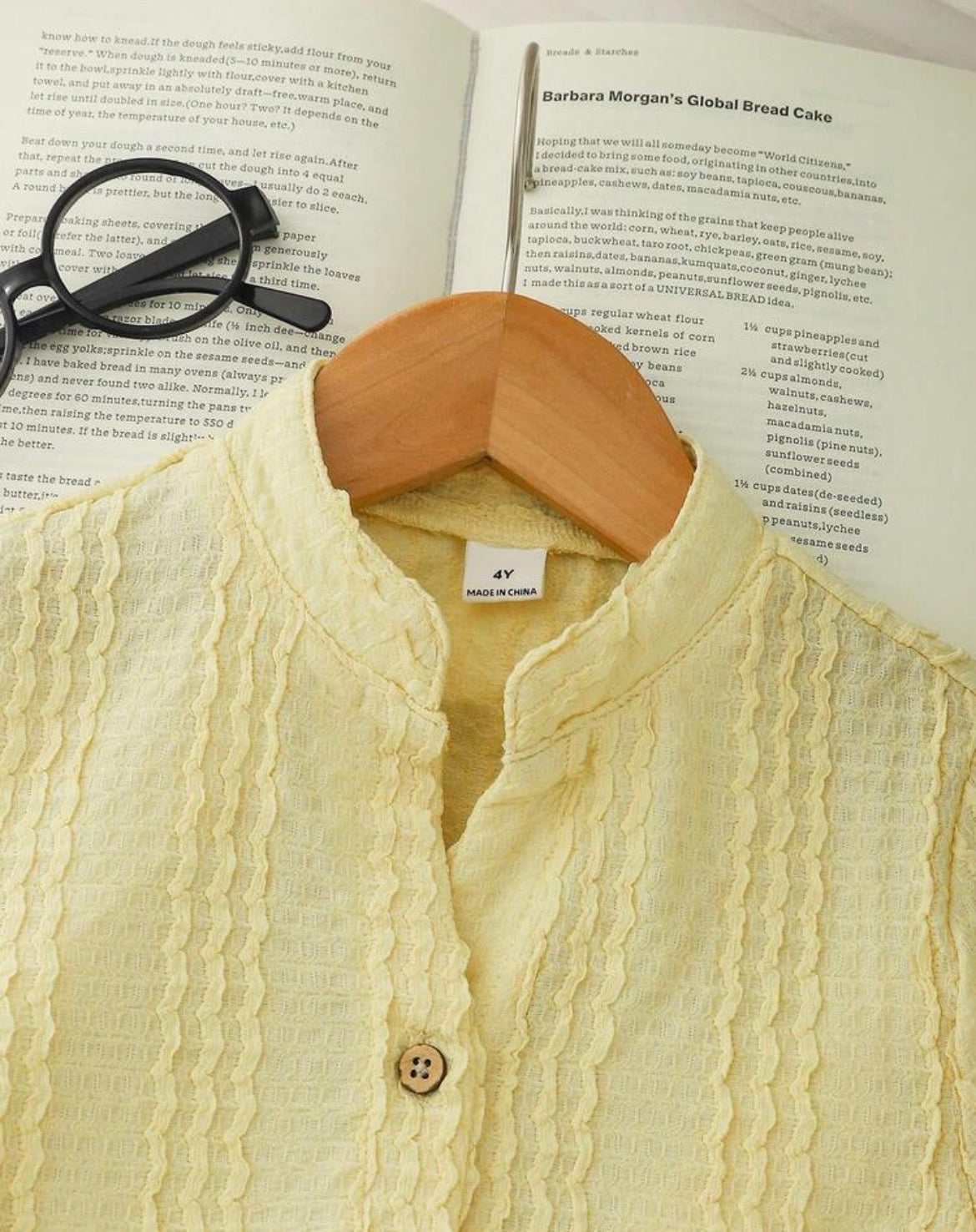 Chinese Collar Short Sleeve Outfit & Yellow Textured Shirt & Straight Leg Pants
