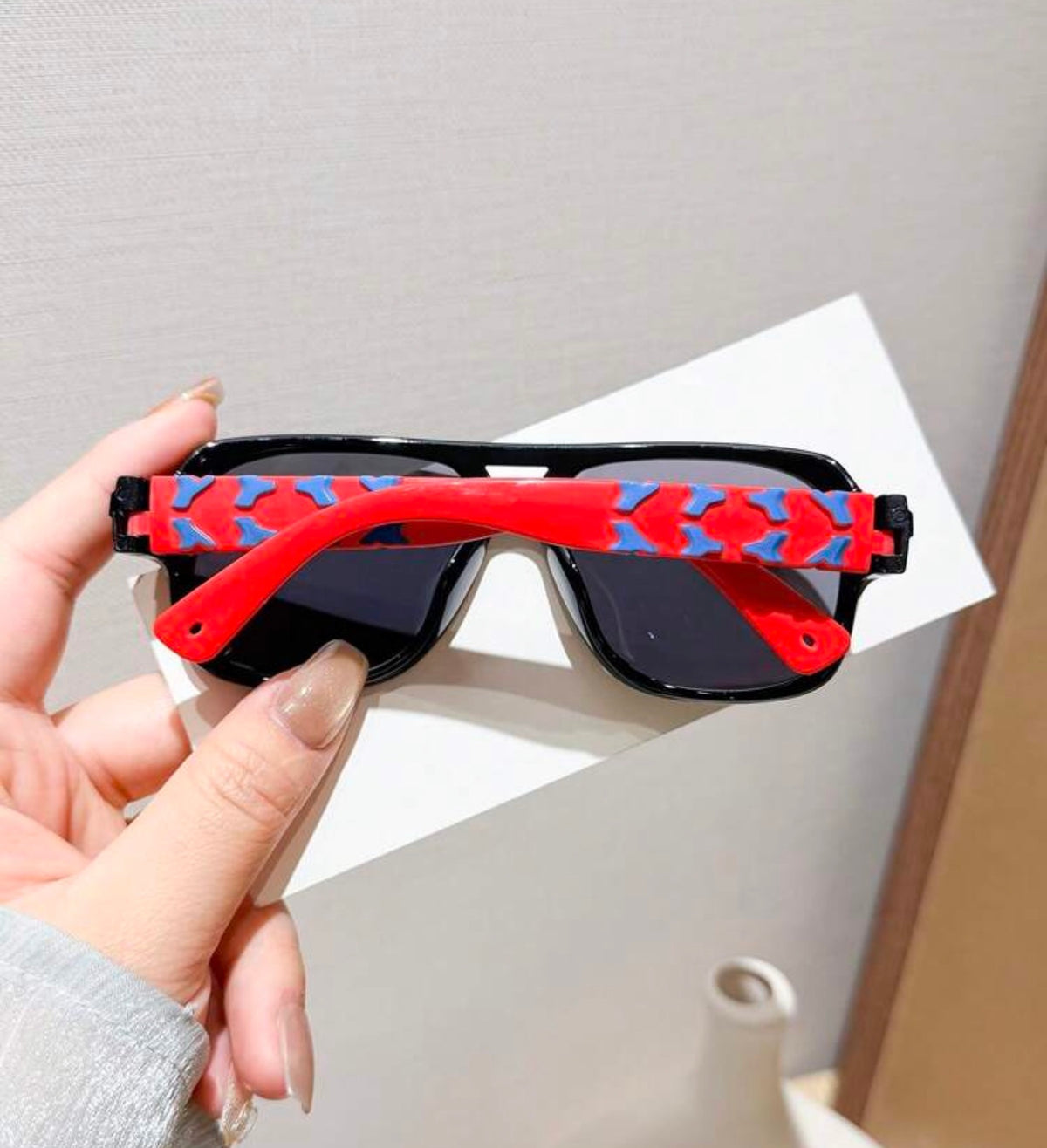 1pc 3-8 Years Polarized Sunglasses, Soft Silicone Frame