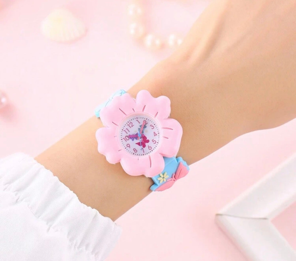 Flower & Butterfly Cartoon Watch, 3d