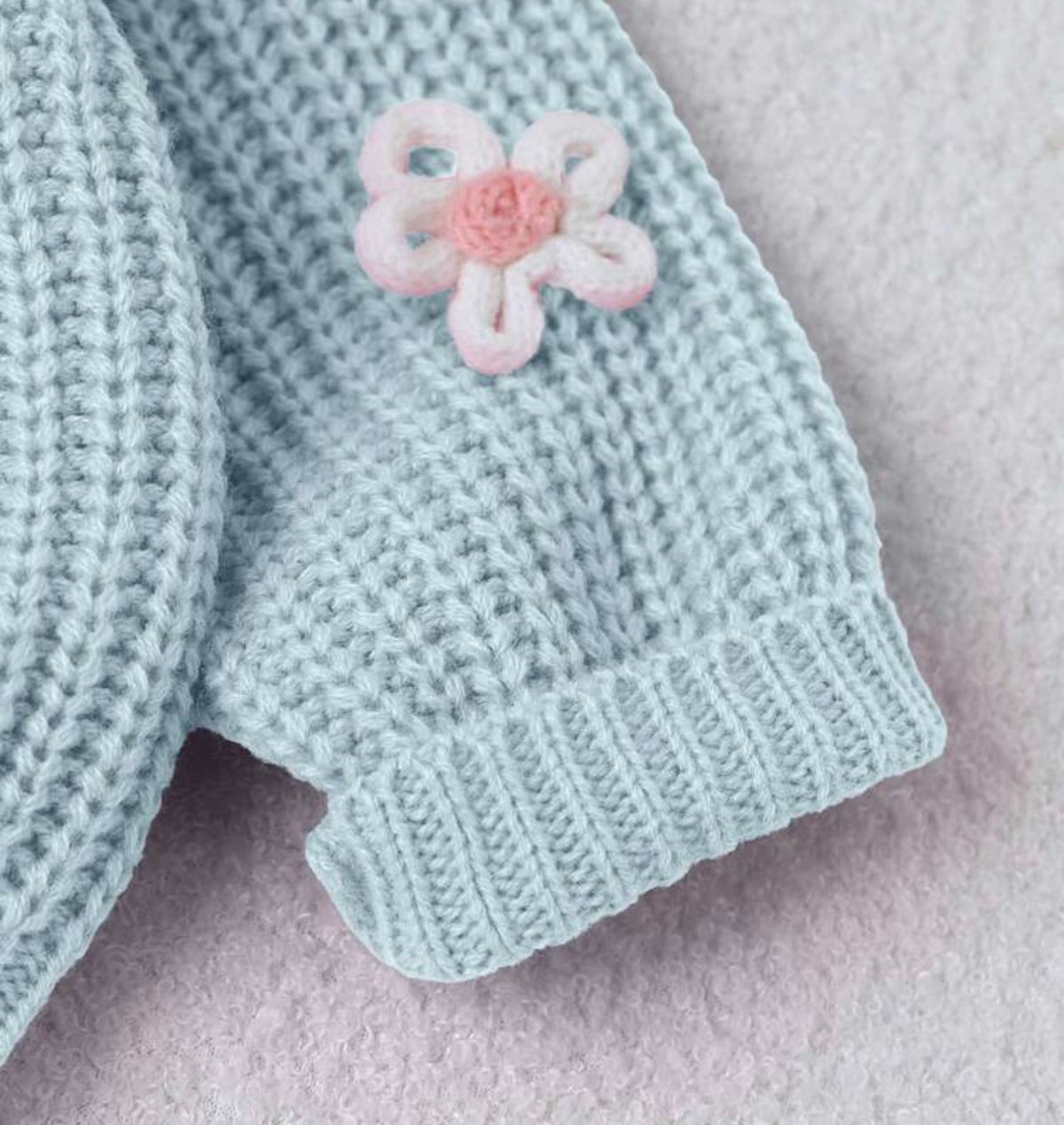 1pc Round Neck Sweater With "Baby" Embroidery Letter And 3D Flower