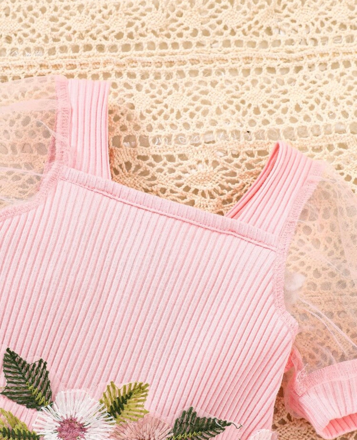 Floral Appliques Mesh Puff Sleeve Romper