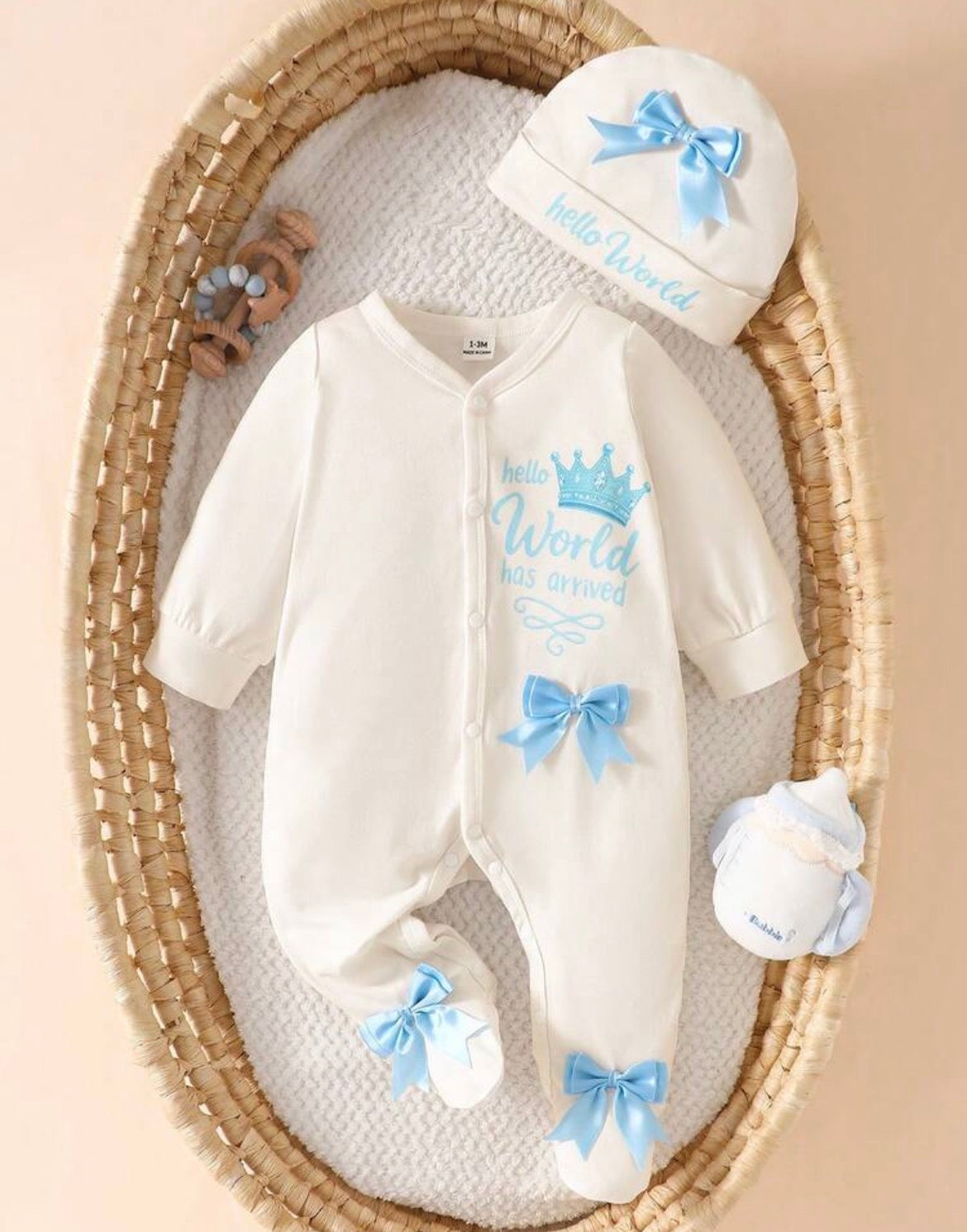 3D bow body suit with cap
