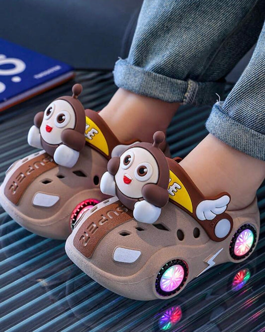 Holey Sole Non-Slip Cartoon Slippers