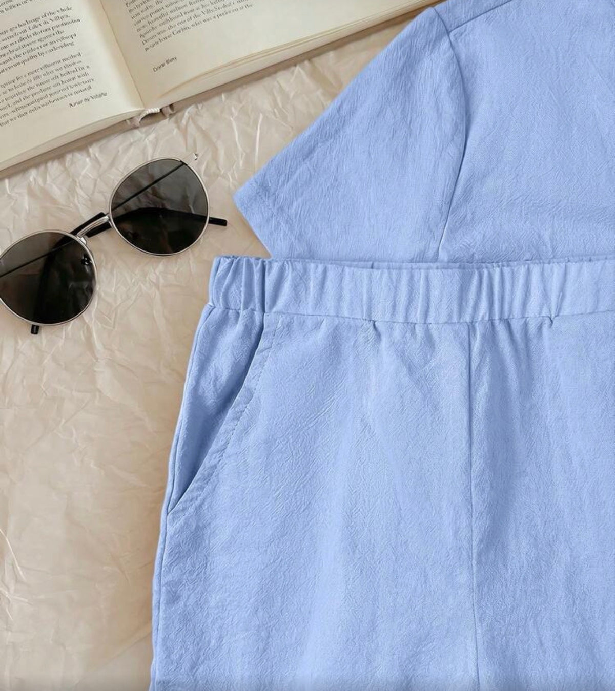 2pcs Short-Sleeved V-Neck Shirt And Pants Set