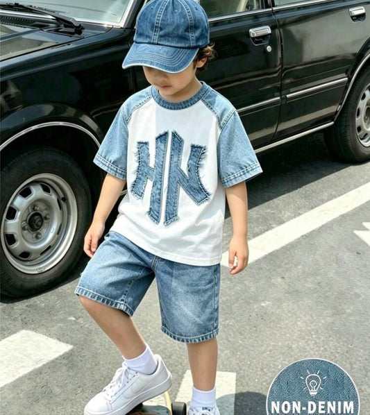 Personalized Letter Print Fashion T-Shirt And Sports Shorts Set,