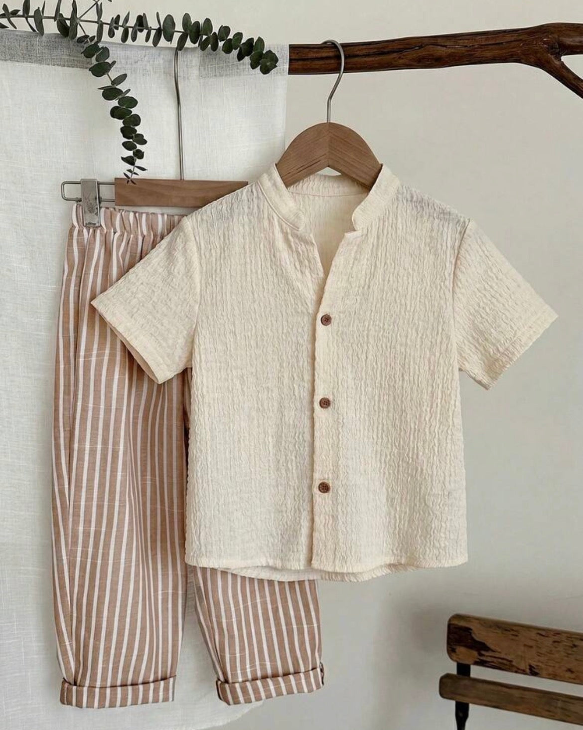 2pcs Woven Solid Color Casual Shirt And Striped Pants Set