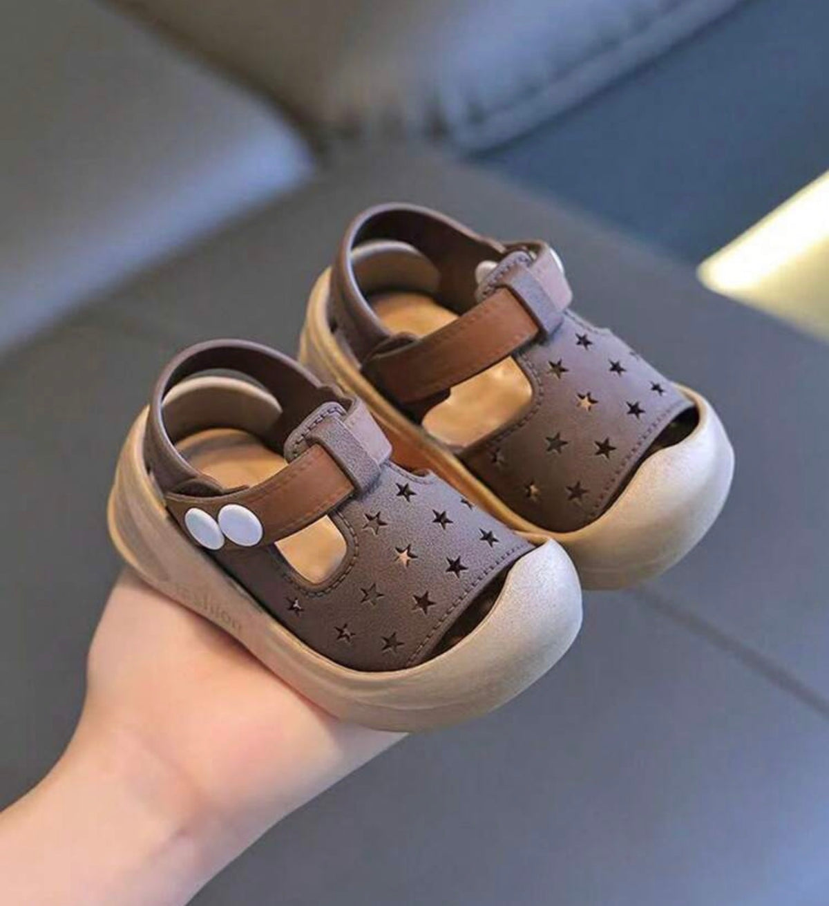 Closed-Toe Soft Sole Indoor/Outdoor Sandals