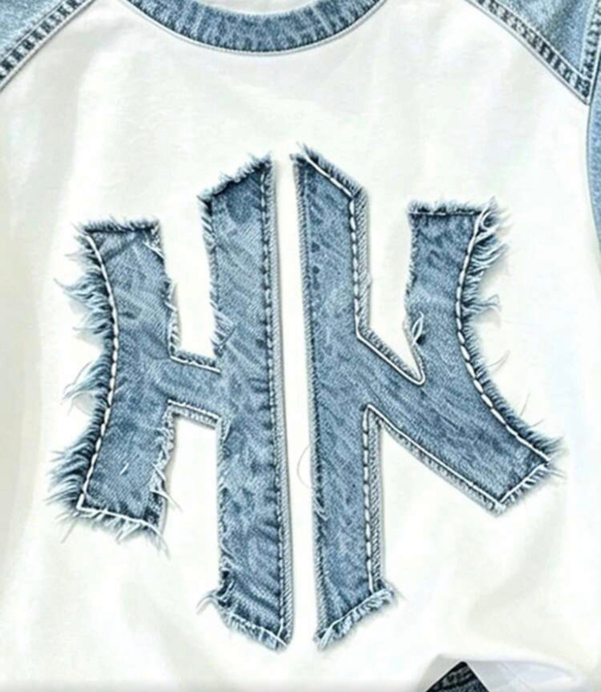 Personalized Letter Print Fashion T-Shirt And Sports Shorts Set,