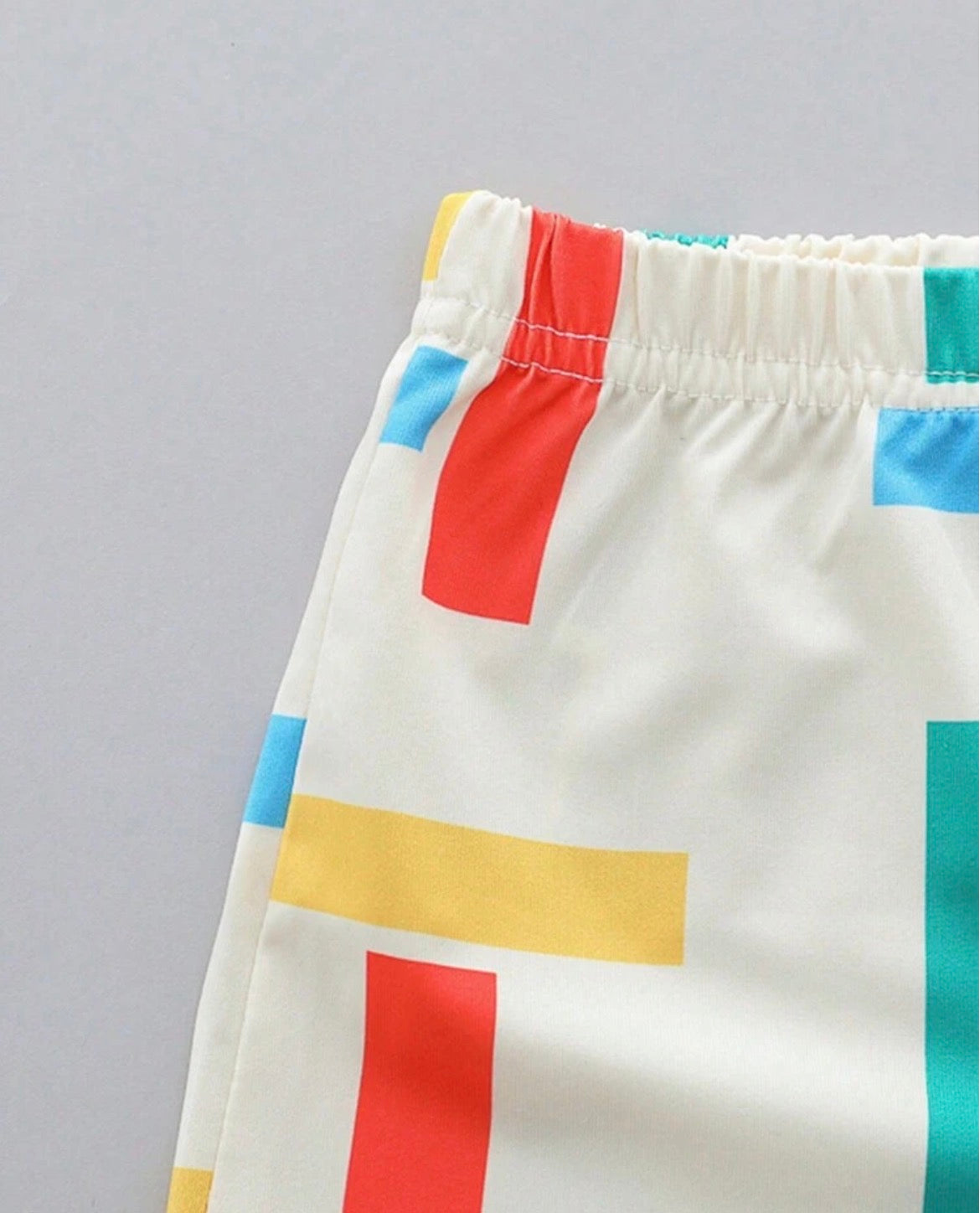Stripe collar Short sleeves Shirt and shorts